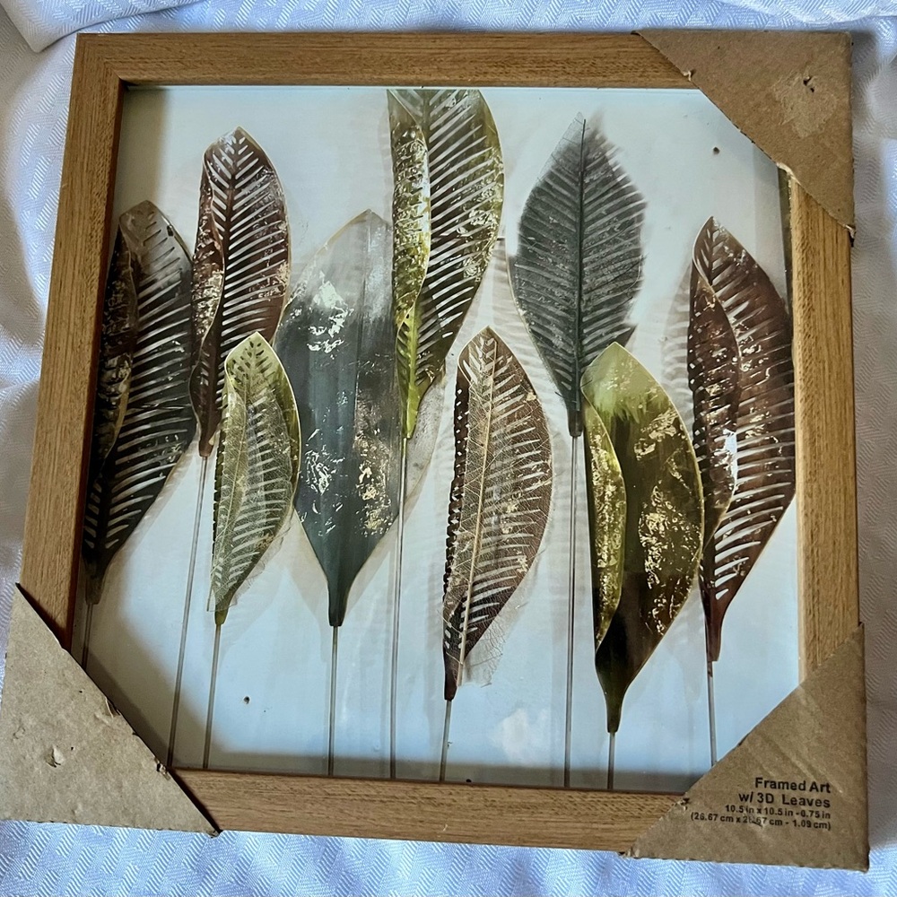 Framed Art with 3D Leaf Design New